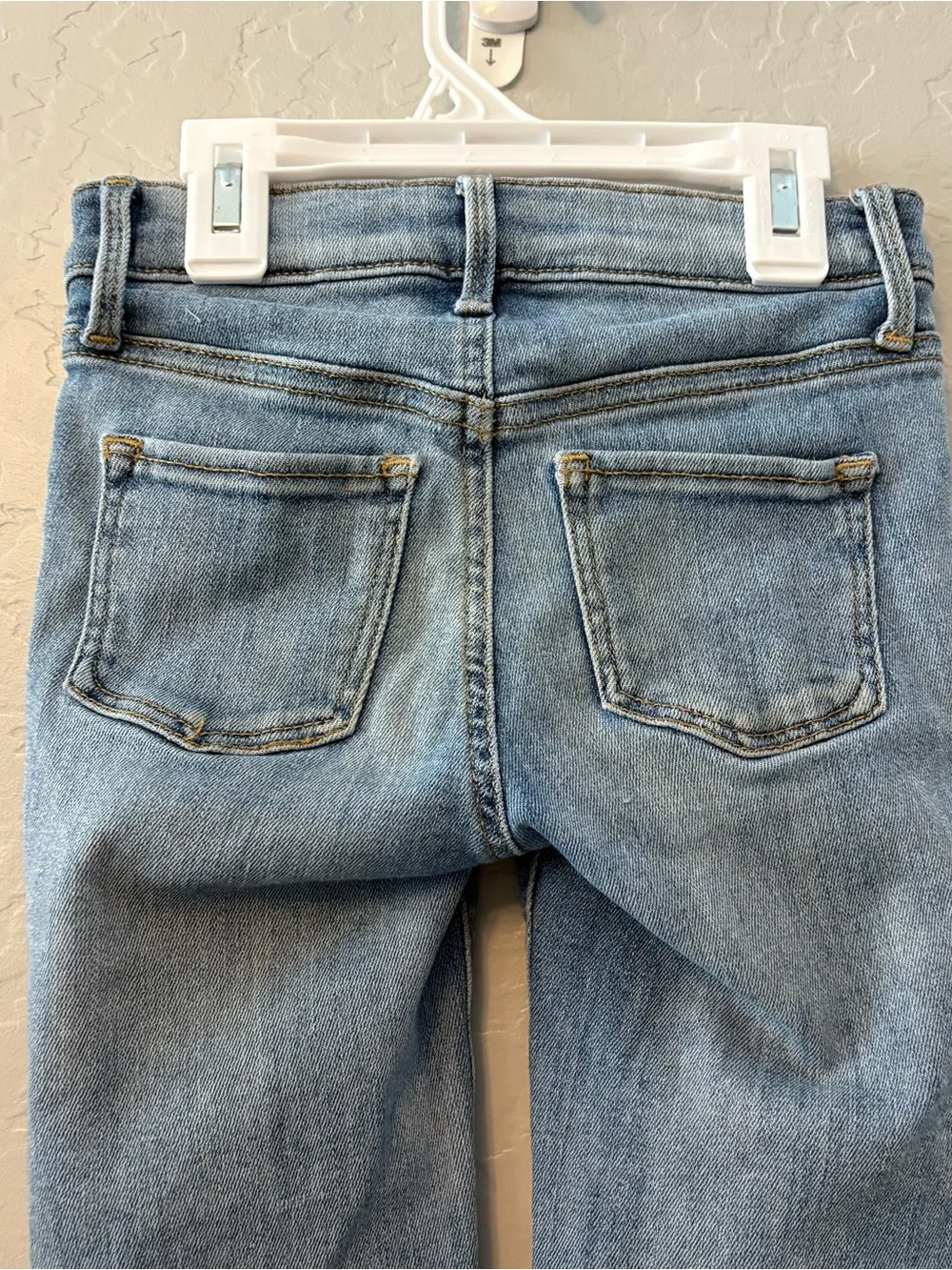 Old navy ballerina light wash distressed heart denim skinny jeans size 6